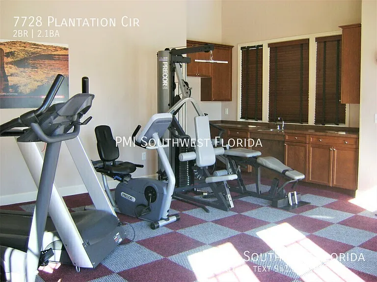 7728 Plantation Cir — Photo 23
