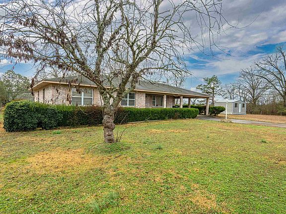 2nd image of 1524 Pinehurst Dr