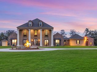 7503 Sugar Oaks Rd, New Iberia, LA 70563