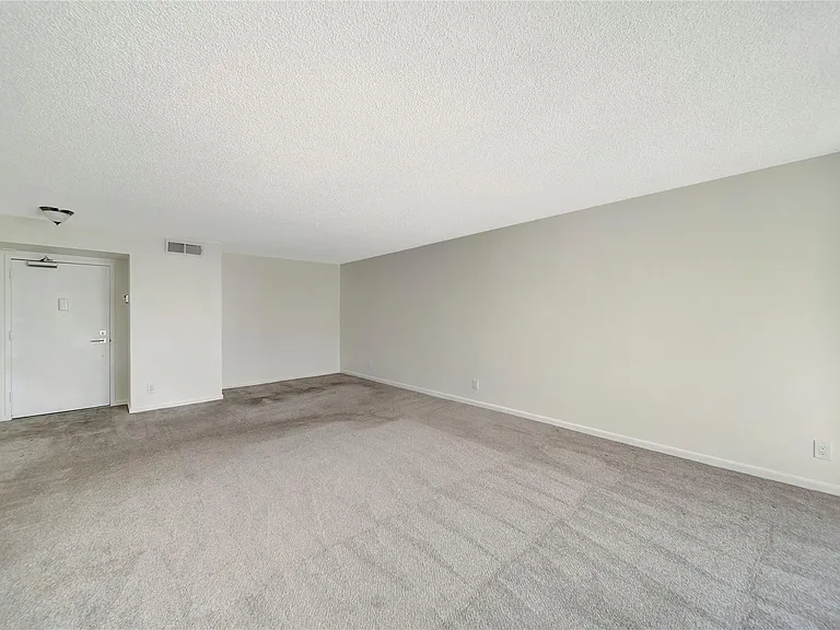 5200 N Ocean Blvd #1107B — Photo 22
