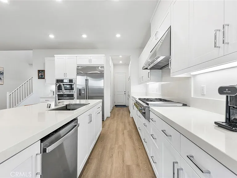 885 Poppy Ct — Photo 9