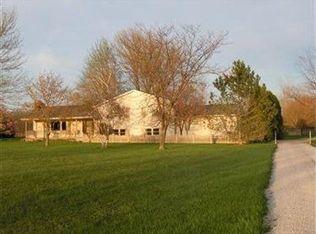 21615 State Route 301, Wellington, OH 44090