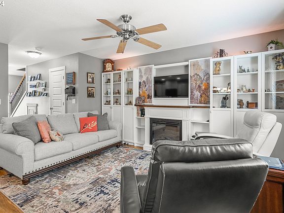 5th image of 9515 NE 72nd St