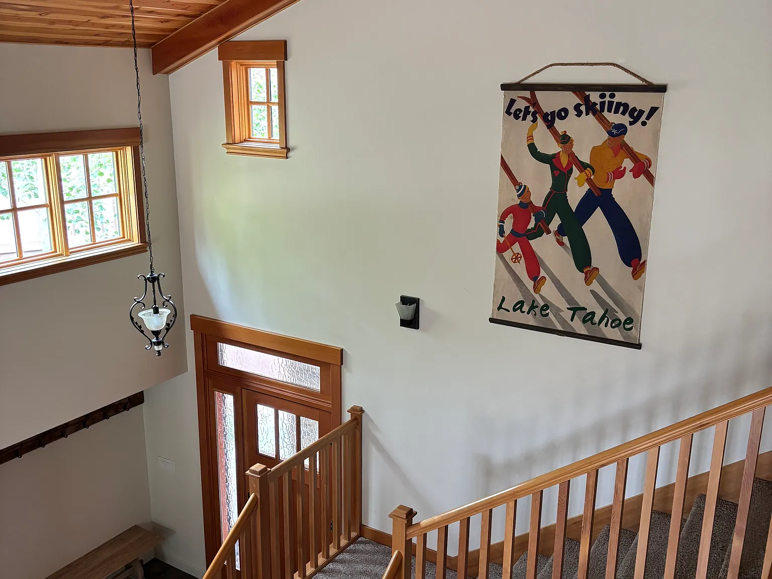 3 bed, 2.5 bath, 2565 sqft, $6,800 — Photo 2