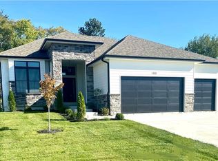 1405 Larson Ave, Warrensburg, MO 64093