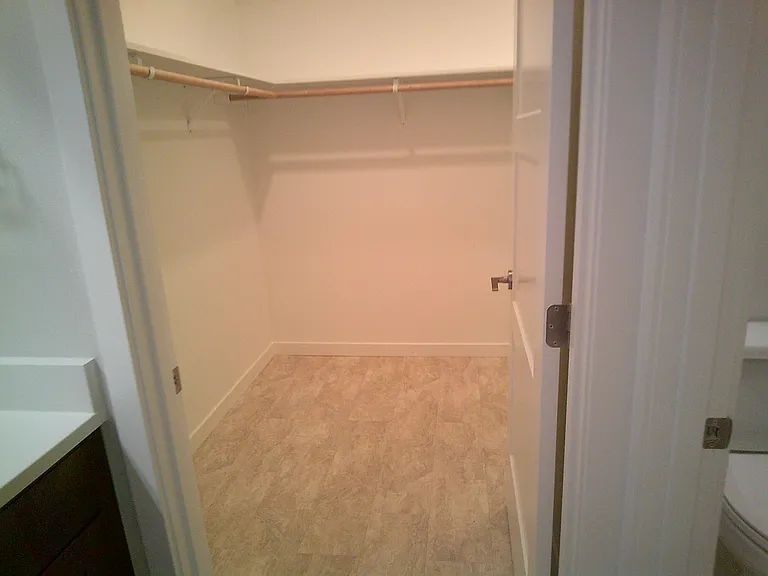 320 Lofgrin Rd — Photo 27