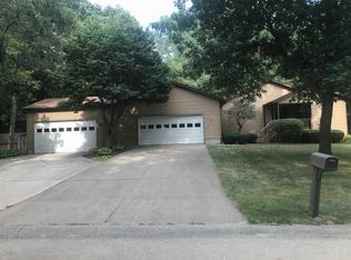 4109 172nd St N, East Moline, IL 61244