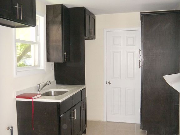 5th image of 11503 168th St