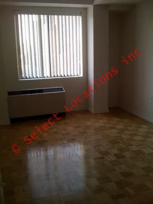 Rented by Select Locations Inc. | media 19