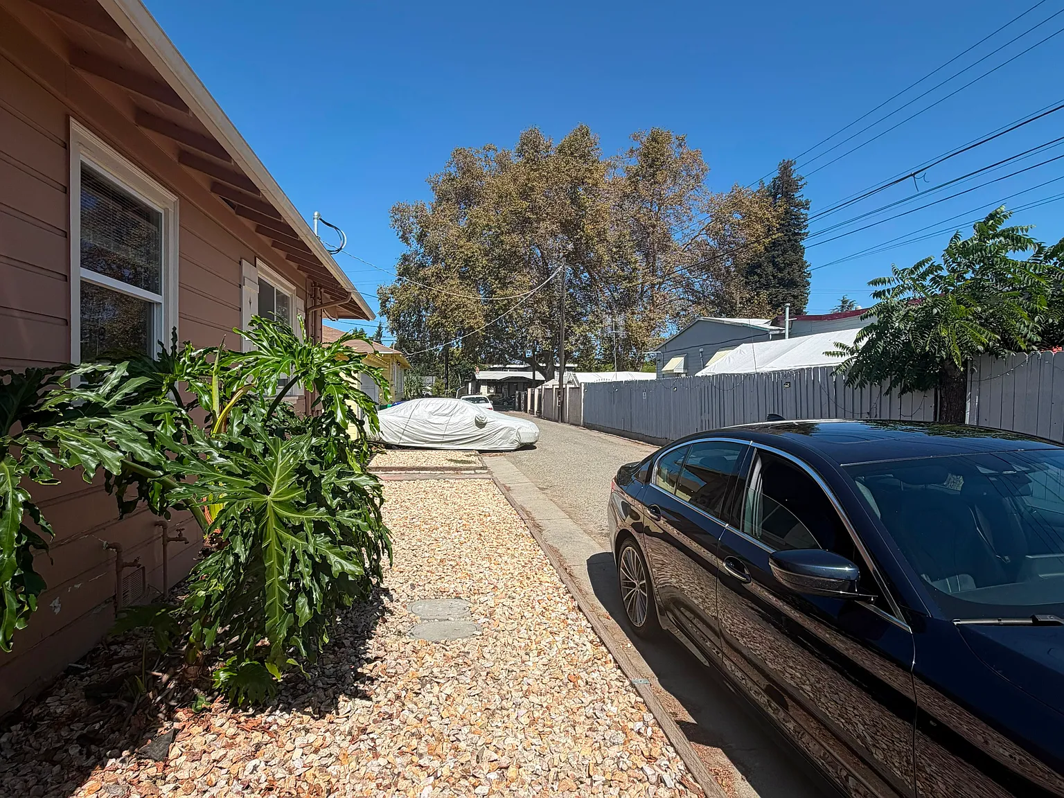 20755 Agnes Ln — Photo 3