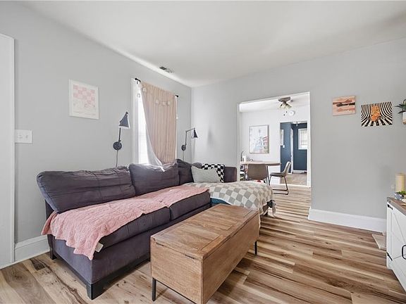 5th image of 2311 Shoop Ave