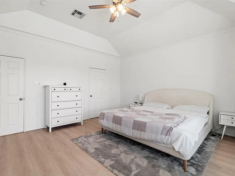 4710 Devonberry Ln — Photo 15
