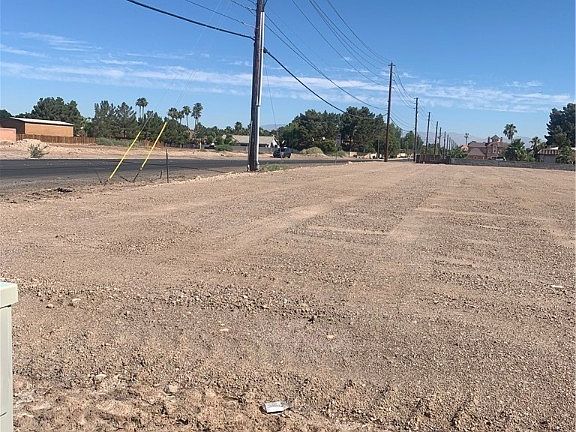 4th image of 4020 E Patrick Ln