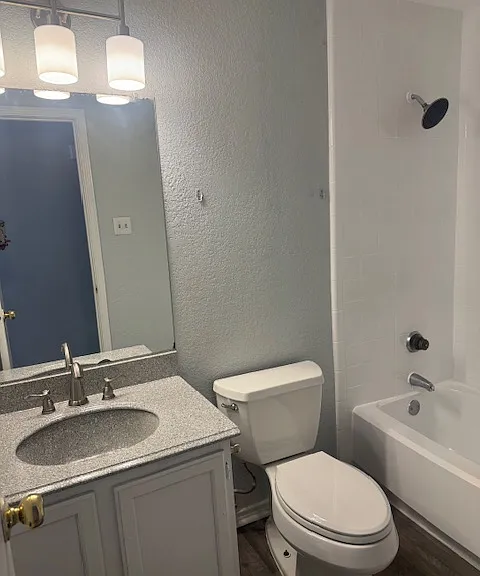 9747 Whitehurst Dr #117 — Photo 14