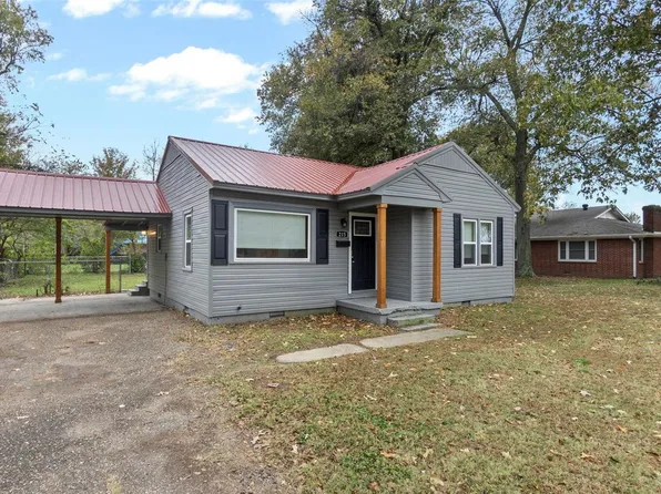 215 S Baker Dr, Kennett, MO 63857