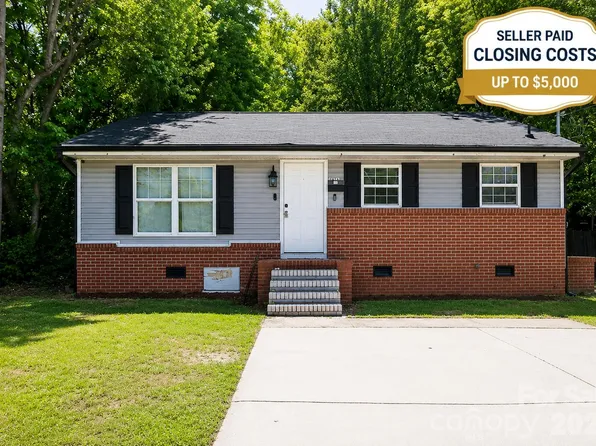 1913 Freeman Mill Rd, Greensboro, NC 27406