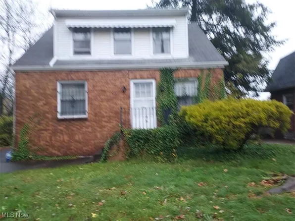 1914 S Heights Ave, Youngstown, OH 44502