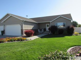 1280 Country Ave, Blackfoot, ID 83221