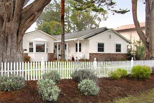 1st image of 447 Cliff Dr