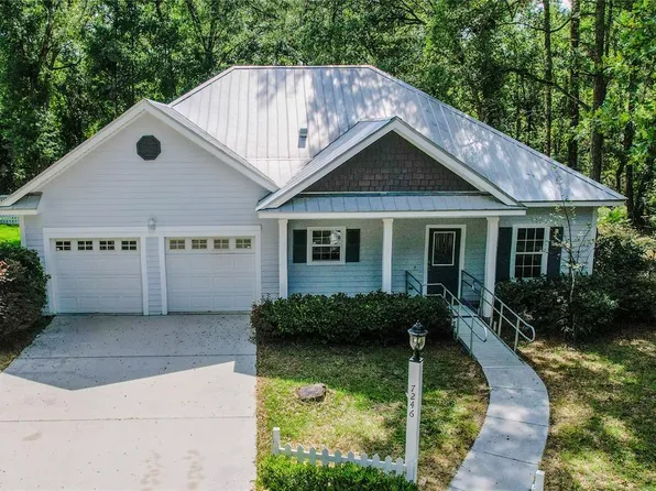 7246 Cardinal Trl, Fanning Springs, FL 32693