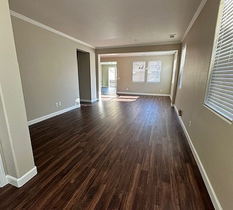 4th image of 5420 Desertstone Dr