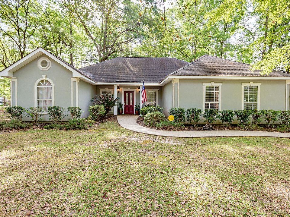 1st image of 2229 Brookside Dr