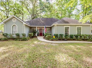 2229 Brookside Dr, Gautier, MS 39553