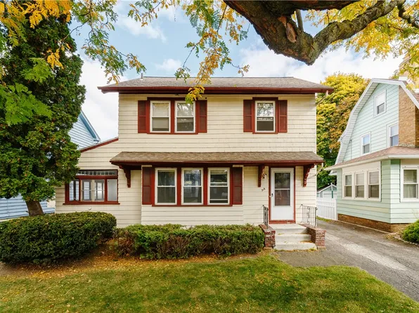 318 Merchants Rd, Rochester, NY 14609