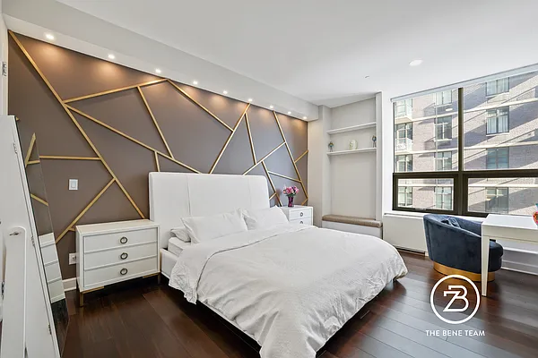 Sold by Compass | media 5