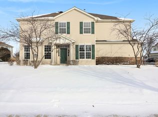 2150 Gallant Fox Cir, Montgomery, IL 60538