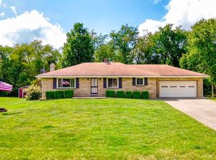 232 Laurel Dr, Weirton, WV 26062