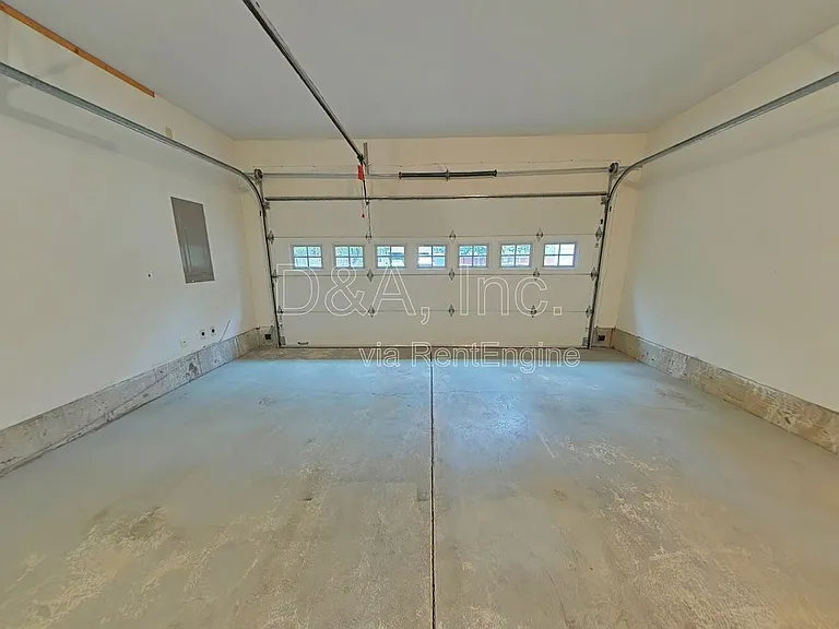 163 SE Partridge Dr — Photo 17