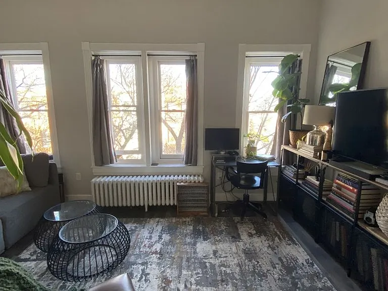 1802 Bolton Street — Photo 5