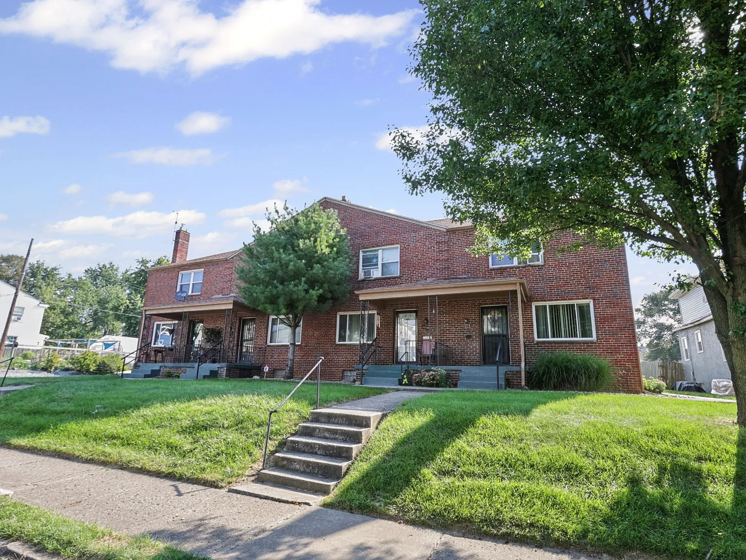 2 bed, $1,200 — Photo 4