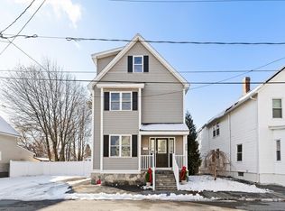 31 Court St, Lowell, MA 01852