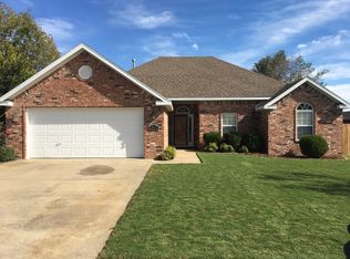 2942 N Downs Ave, Fayetteville, AR 72704