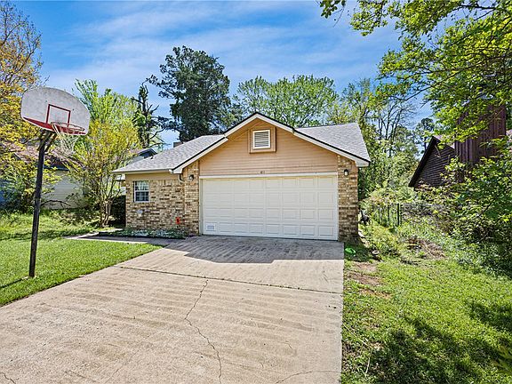 2nd image of 411 Austin Cir