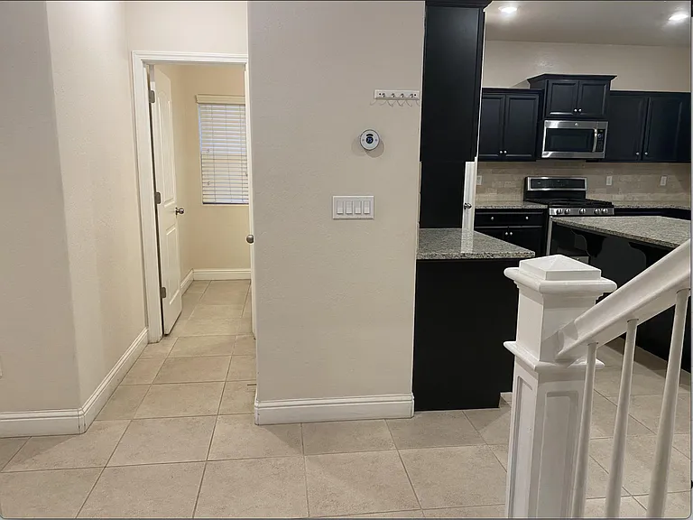 4029 Sierra Madre Ave — Photo 42
