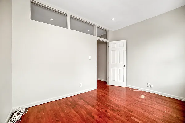 Rented by Heritage Realty LLC | media 10