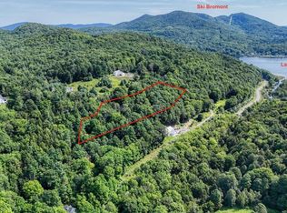 24 Rue Quinlan, Bromont, QC J2L0S7