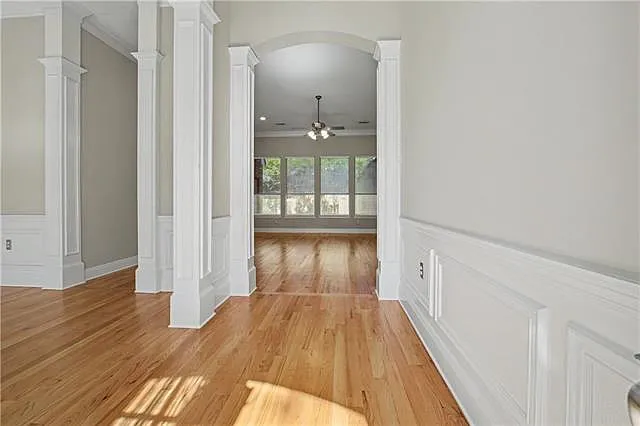 4 bed, 3.0 bath, 2450 sqft, $2,900 — Photo 3
