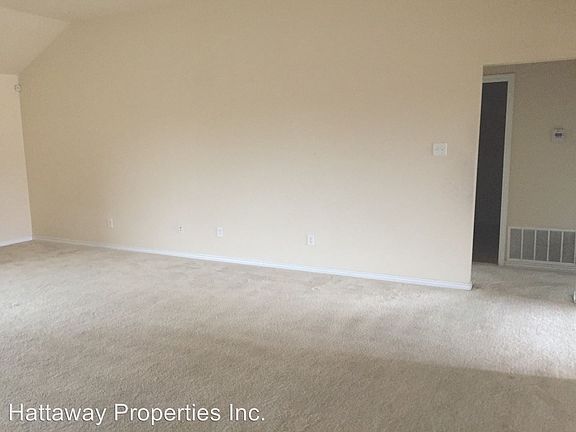5th image of 2412 Ryan Dr
