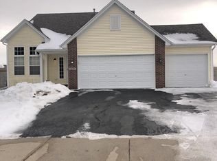 14107 Tallgrass Trl, Poplar Grove, IL 61065