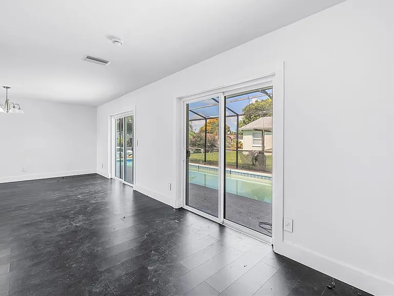 3216 Pine Haven Dr — Photo 15