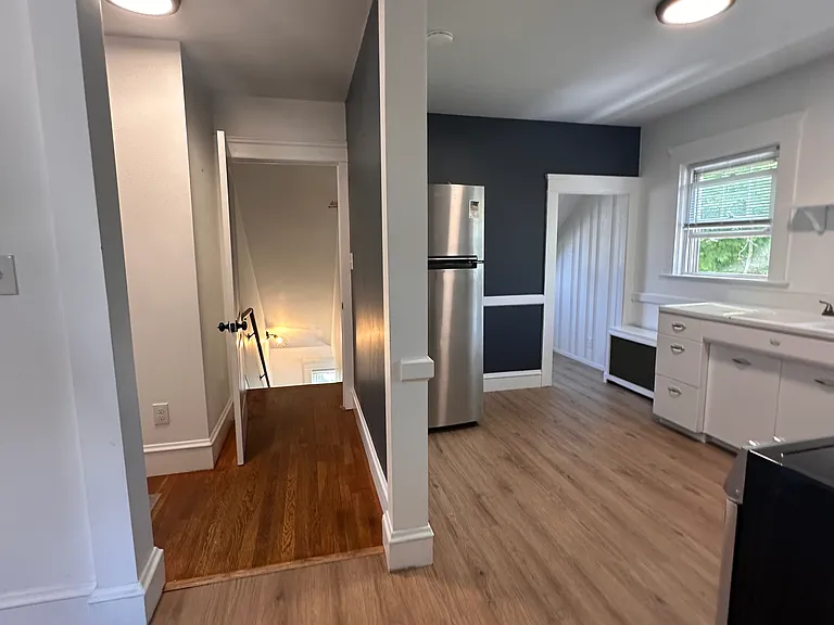214 Pontiac Ave #2 — Photo 21