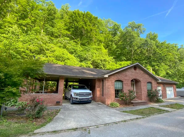 118 Stamper Branch Rd, Wayland, KY 41666