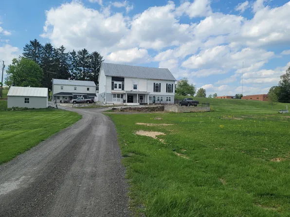 3754 Shiloh Rd #5, Hampstead, MD 21074