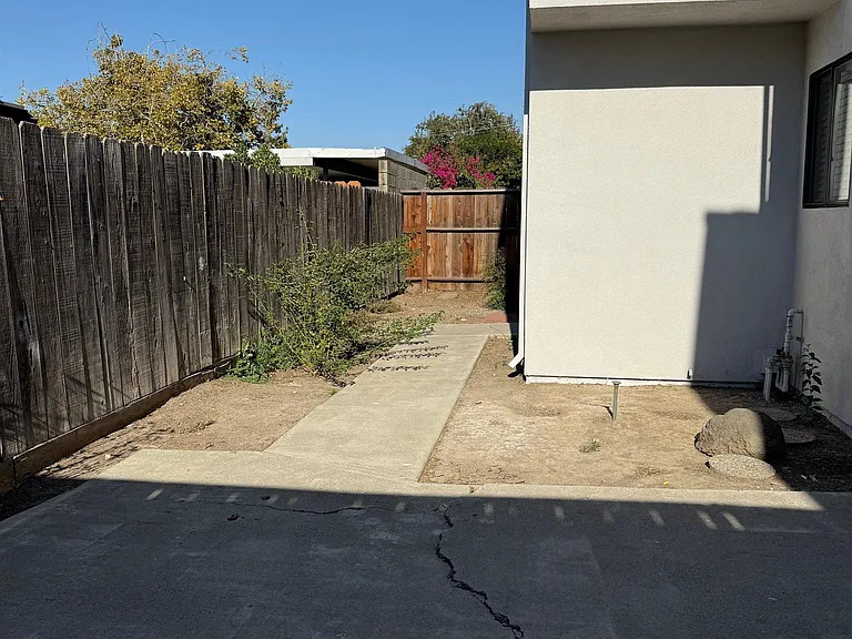 101 Portola Way #2 — Photo 16