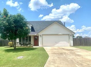 908 Patriot Ct, Temple, TX 76502
