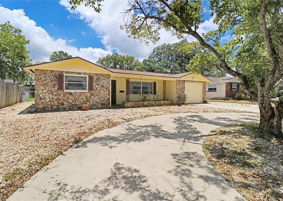 1st image of 2536 Flintwood Dr